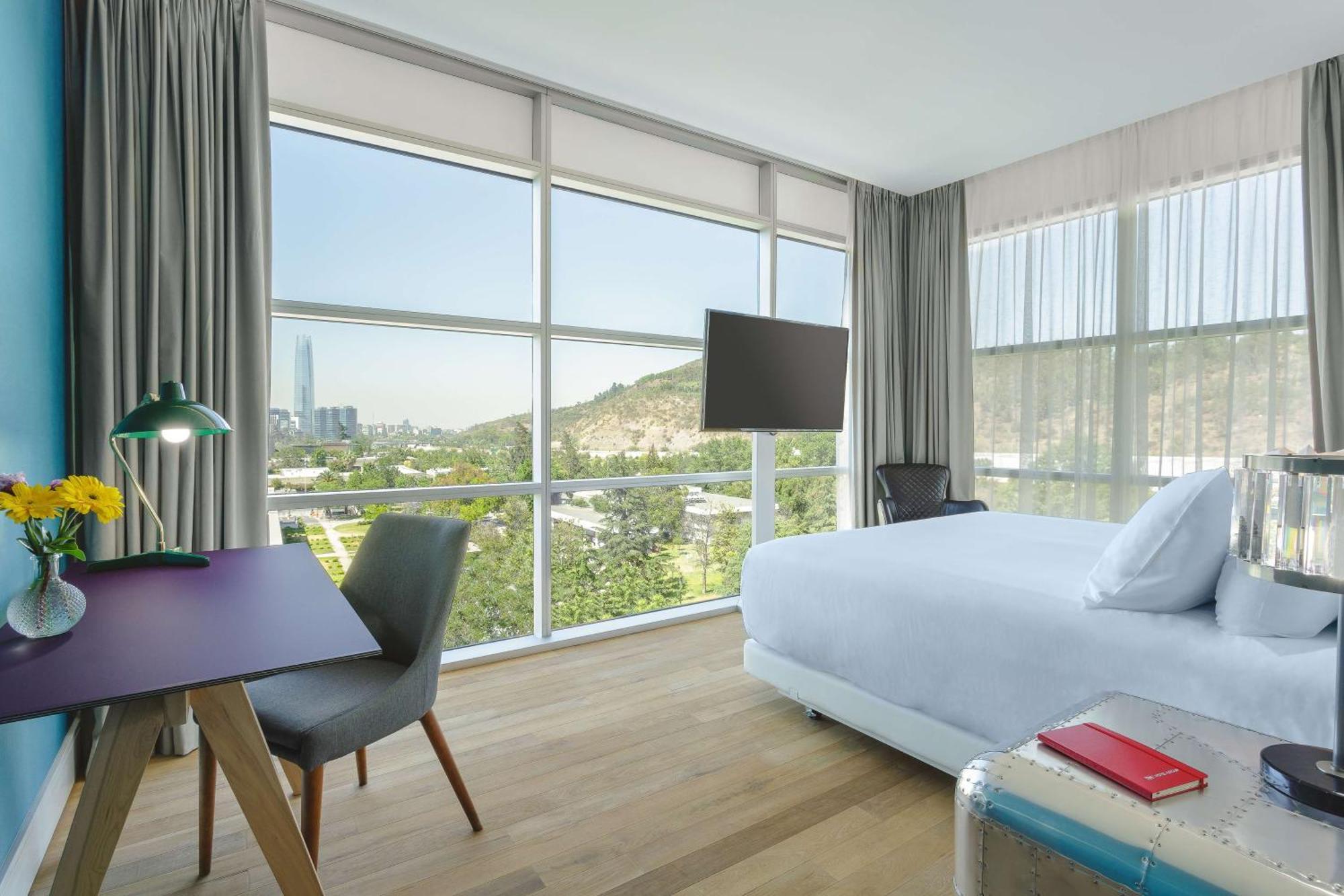 Nh Collection Santiago Casacostanera Hotel Екстериор снимка